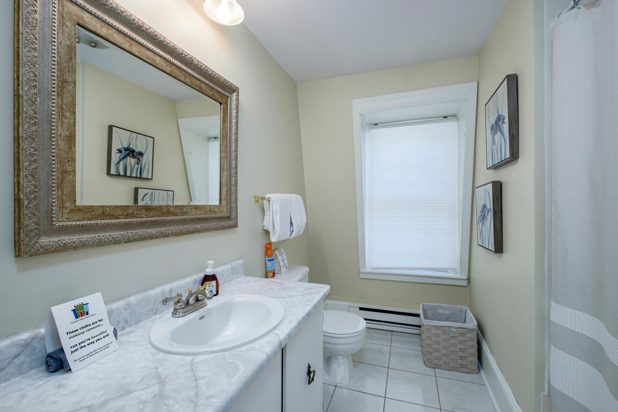 The Elizabeth Manor Guesthouse St. John's Luaran gambar
