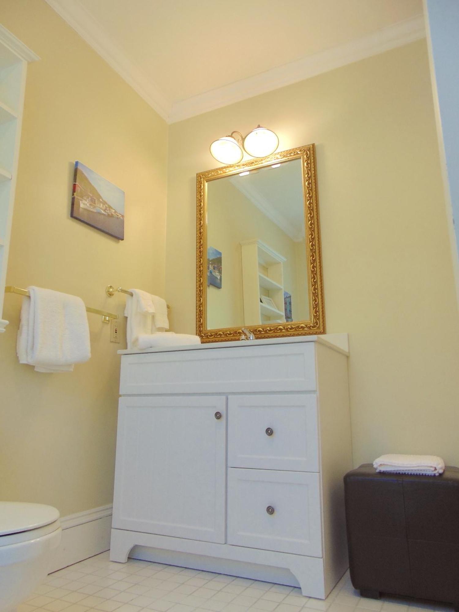 The Elizabeth Manor Guesthouse St. John's Bilik gambar