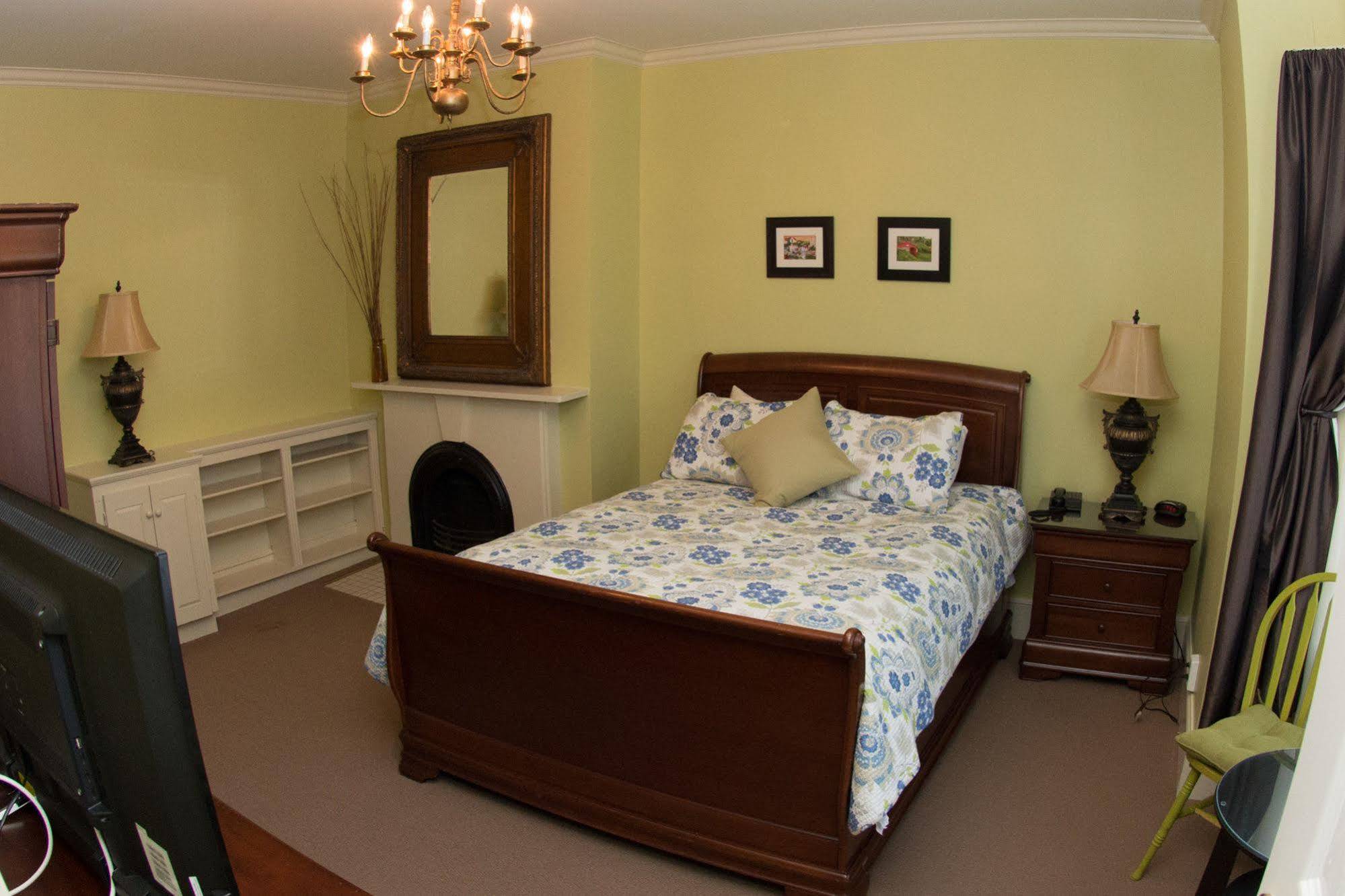 The Elizabeth Manor Guesthouse St. John's Luaran gambar
